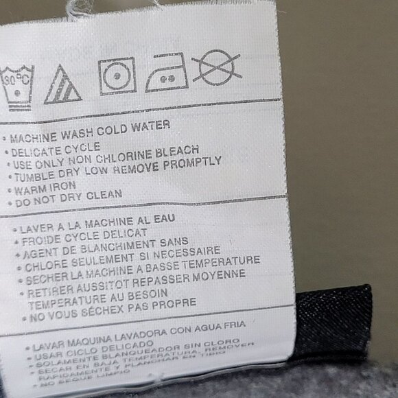 5th & Ocean Scoop Neck Long sleeve Okc Thunder sweatshirt Ladies size Small - Picture 7 of 8